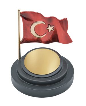 4185 - Masaüstü Bayraklı İsimlik